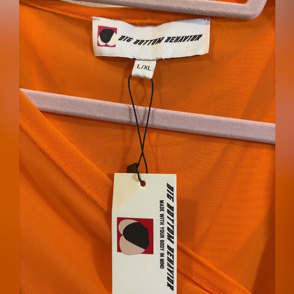 NWT Big Bottom Behavior Orange Mesh Ruched Top - Picture 3 of 4